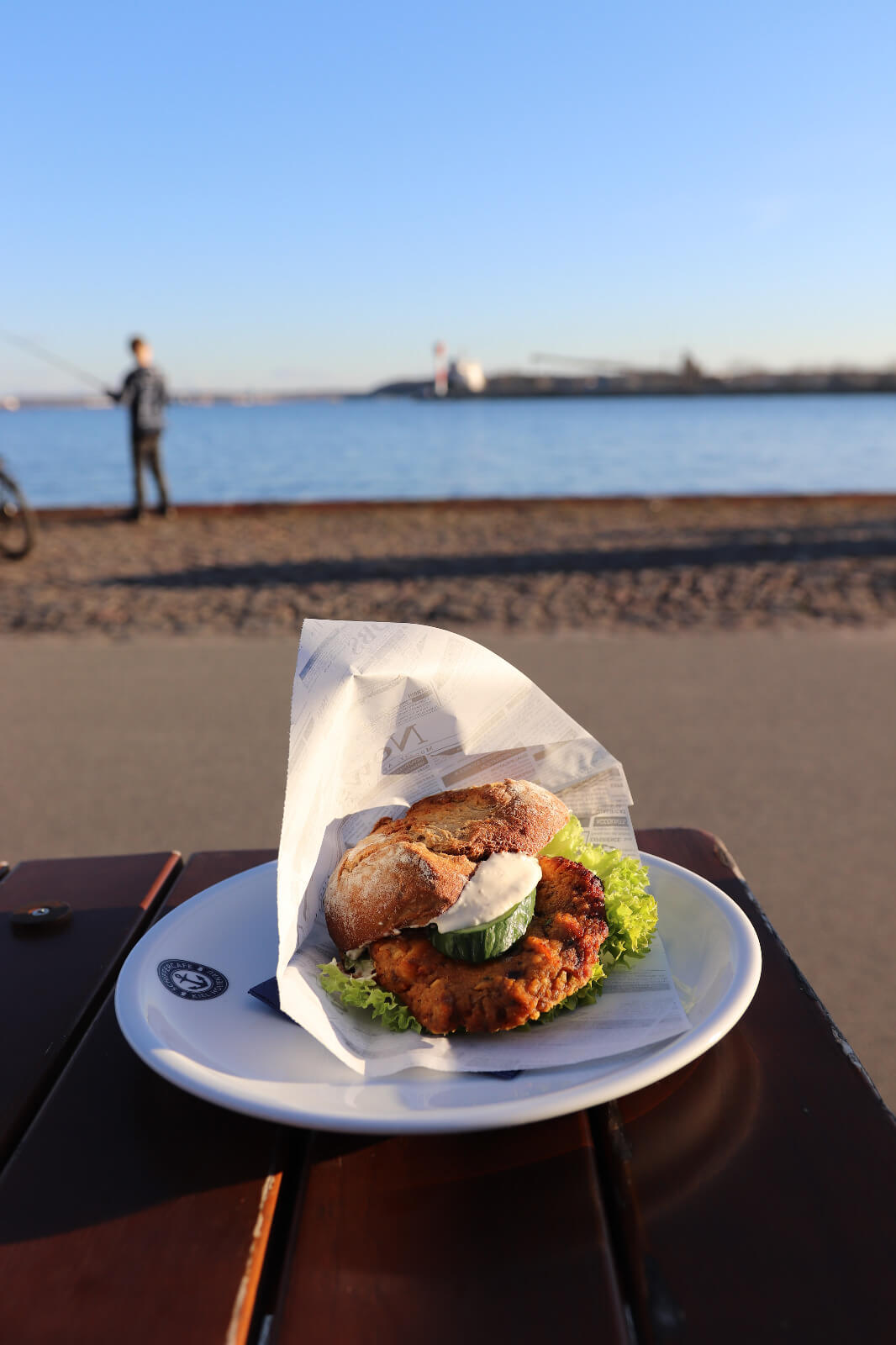 Fischbrötchen mit Meerblick